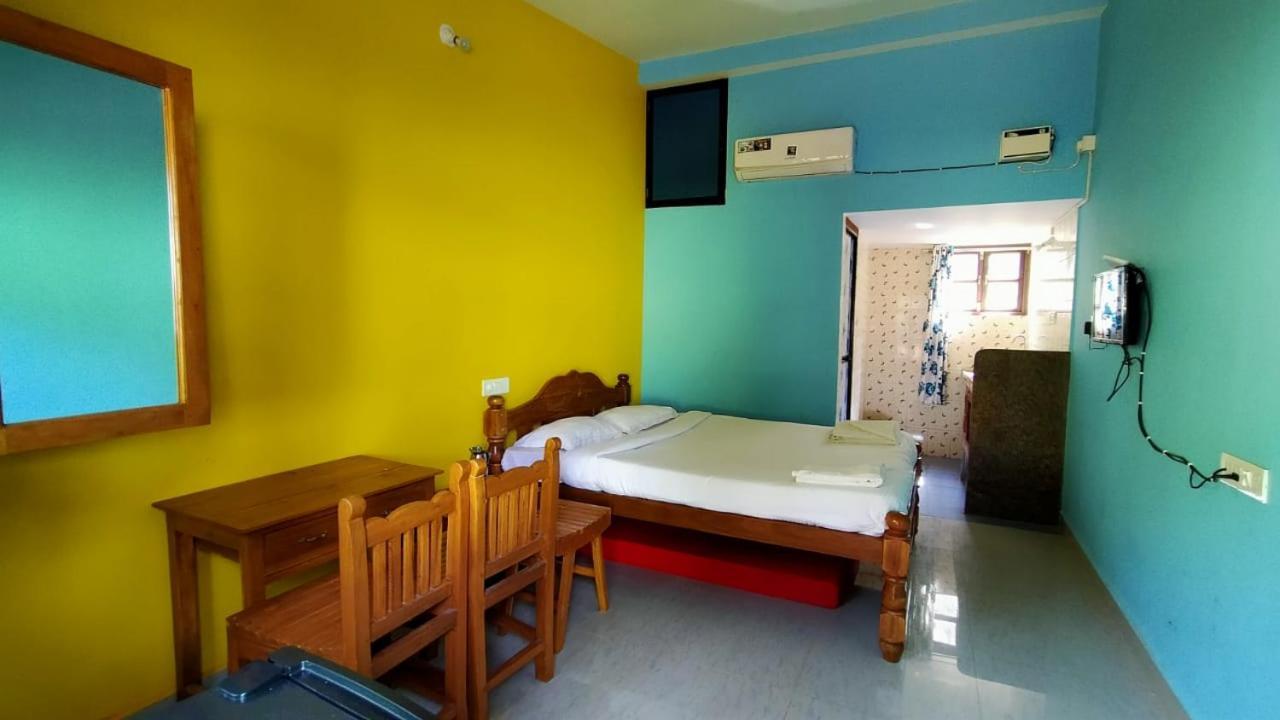 Shrushthee Guest House Vagator Kültér fotó